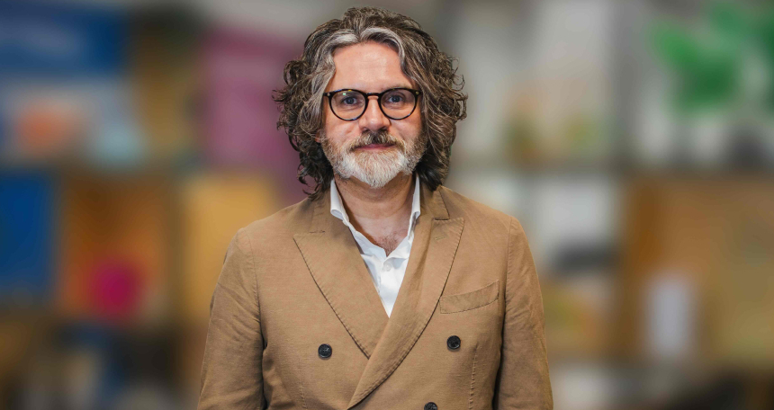 Simon Hayton
