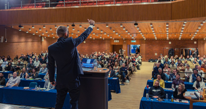 Wealthy Advisers Club